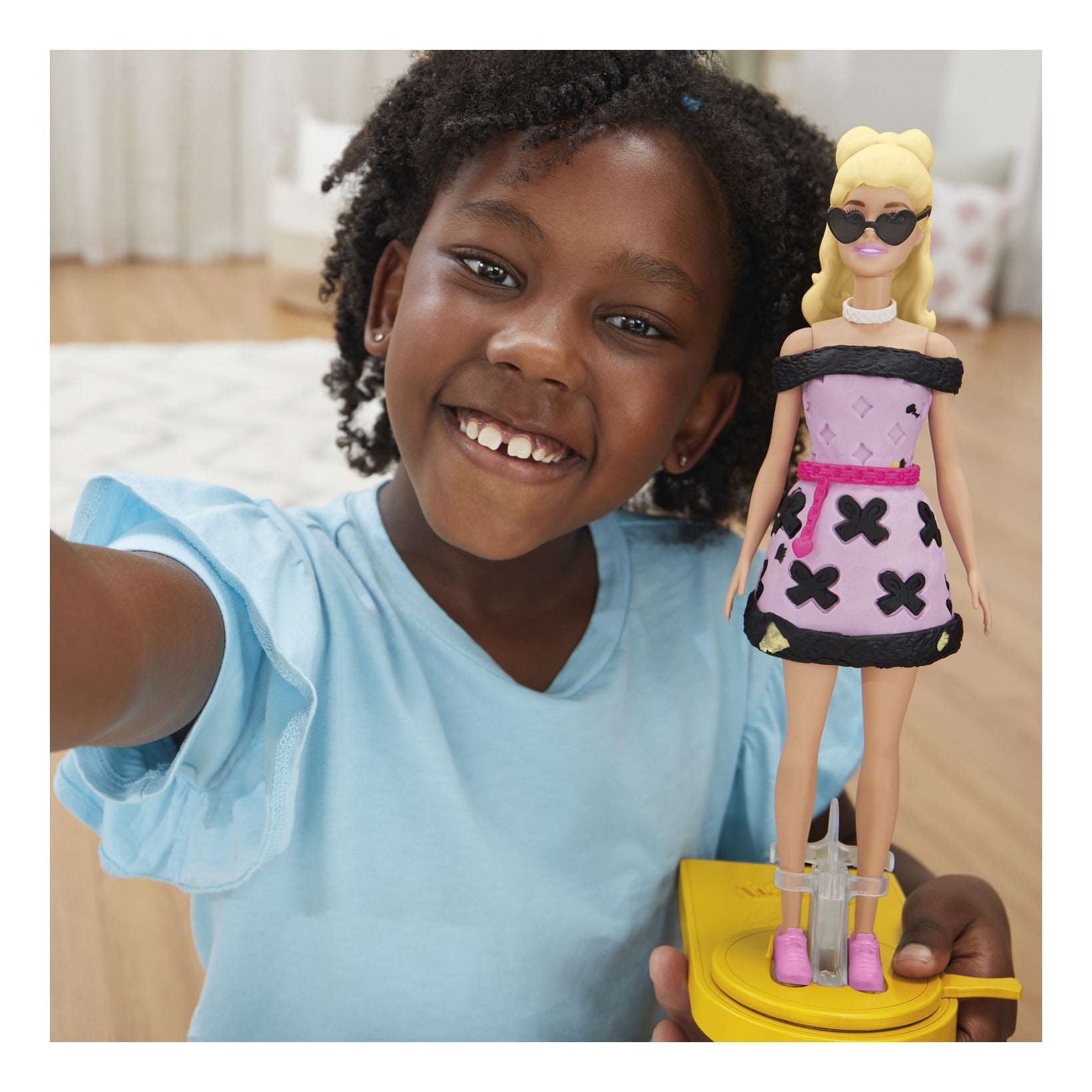 Play-Doh Barbie Designer Fashion Show Playset
