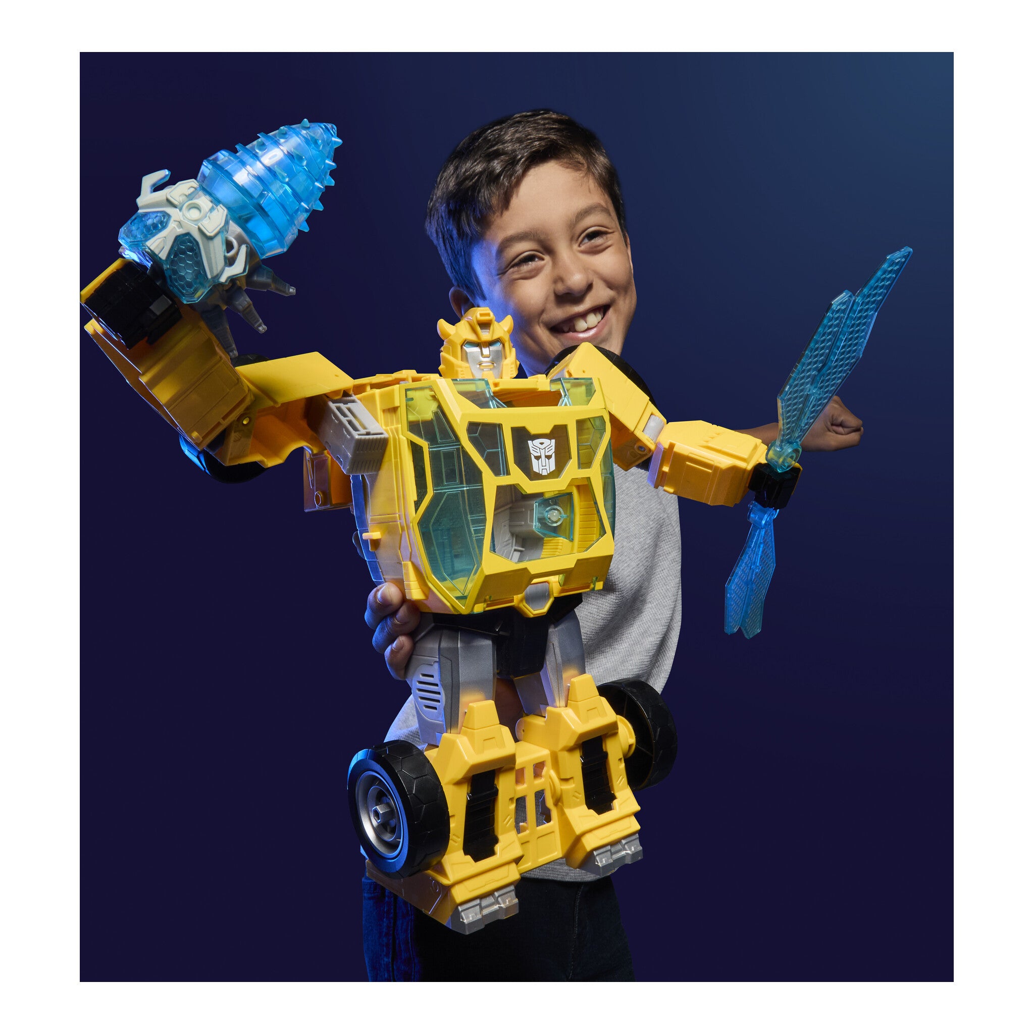 Transformers Cyberworld Power Spark Bumblebee 28cm Action Figure