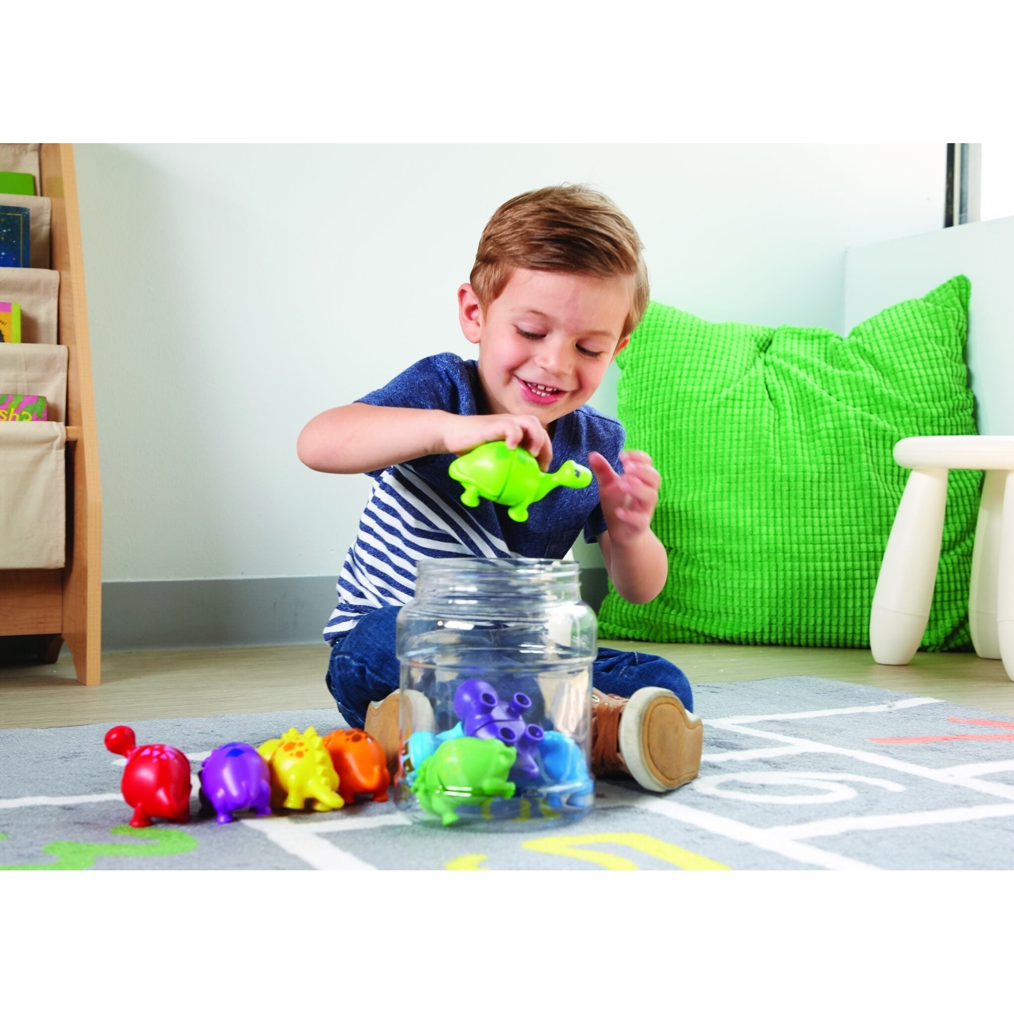 Learning Resources - Snap-N-Learn Matching Dinos Toy Set