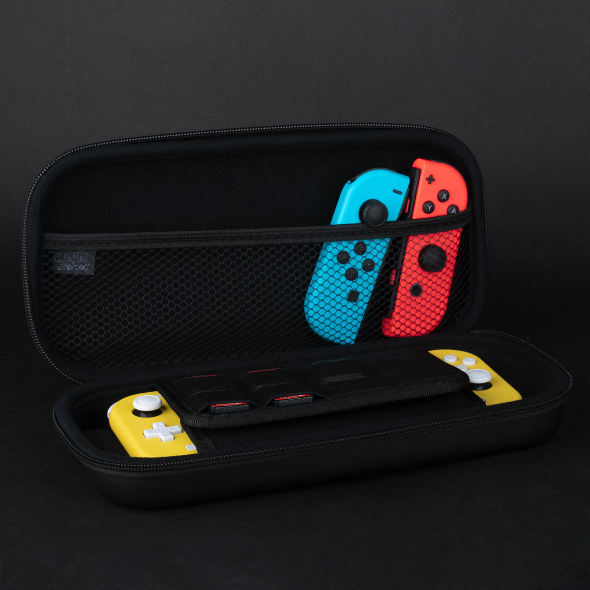 Konix Naruto Shippuden Sakura Nintendo Switch Carry Case