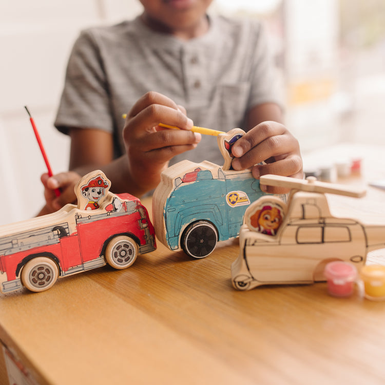Melissa & Doug PAW Patrol Wooden Vehicles Craft Kit