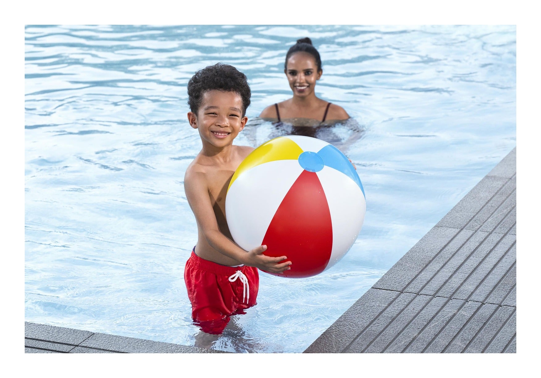 Bestway Summer Essential Large Beach Ball 61cm