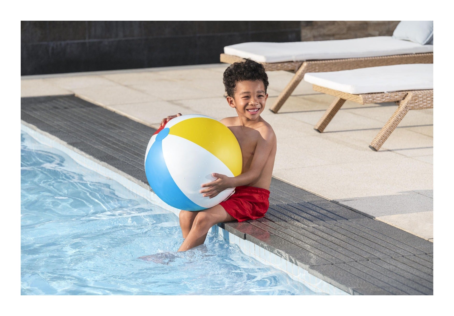 Bestway Summer Essential Large Beach Ball 61cm