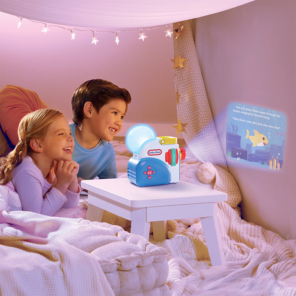 Little Tikes Story Dream Machine Baby Shark Family Collection