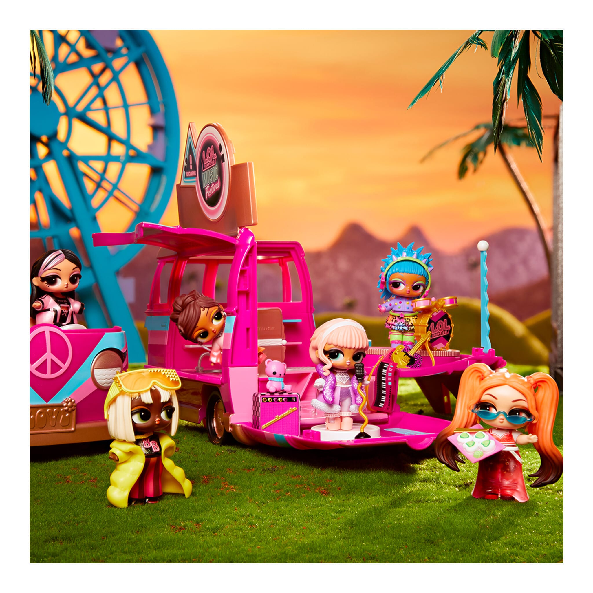 L.O.L. Surprise! Music Festival Tour Bus 5-in-1 Playset