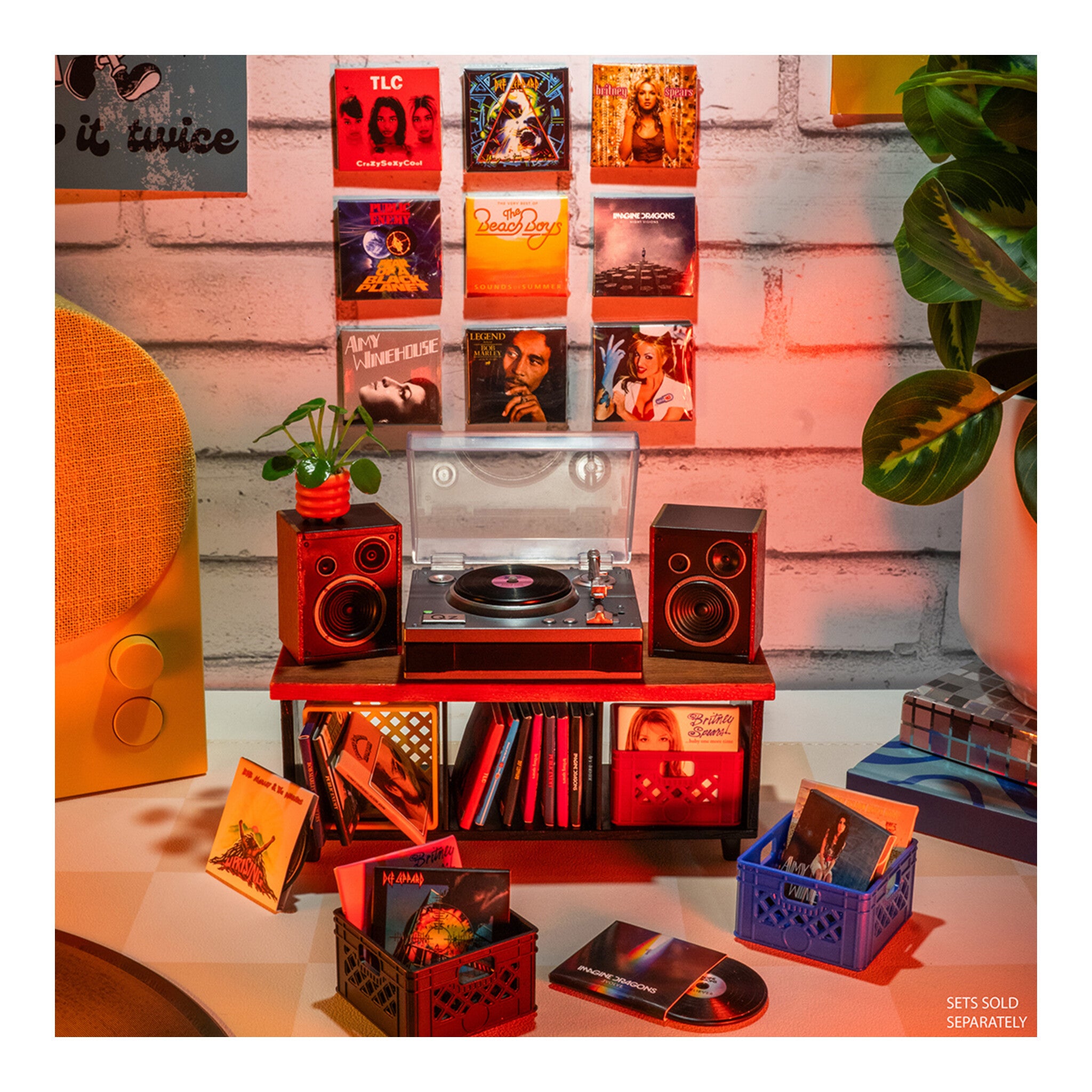 MGA's Miniverse Real Music Record Player Set