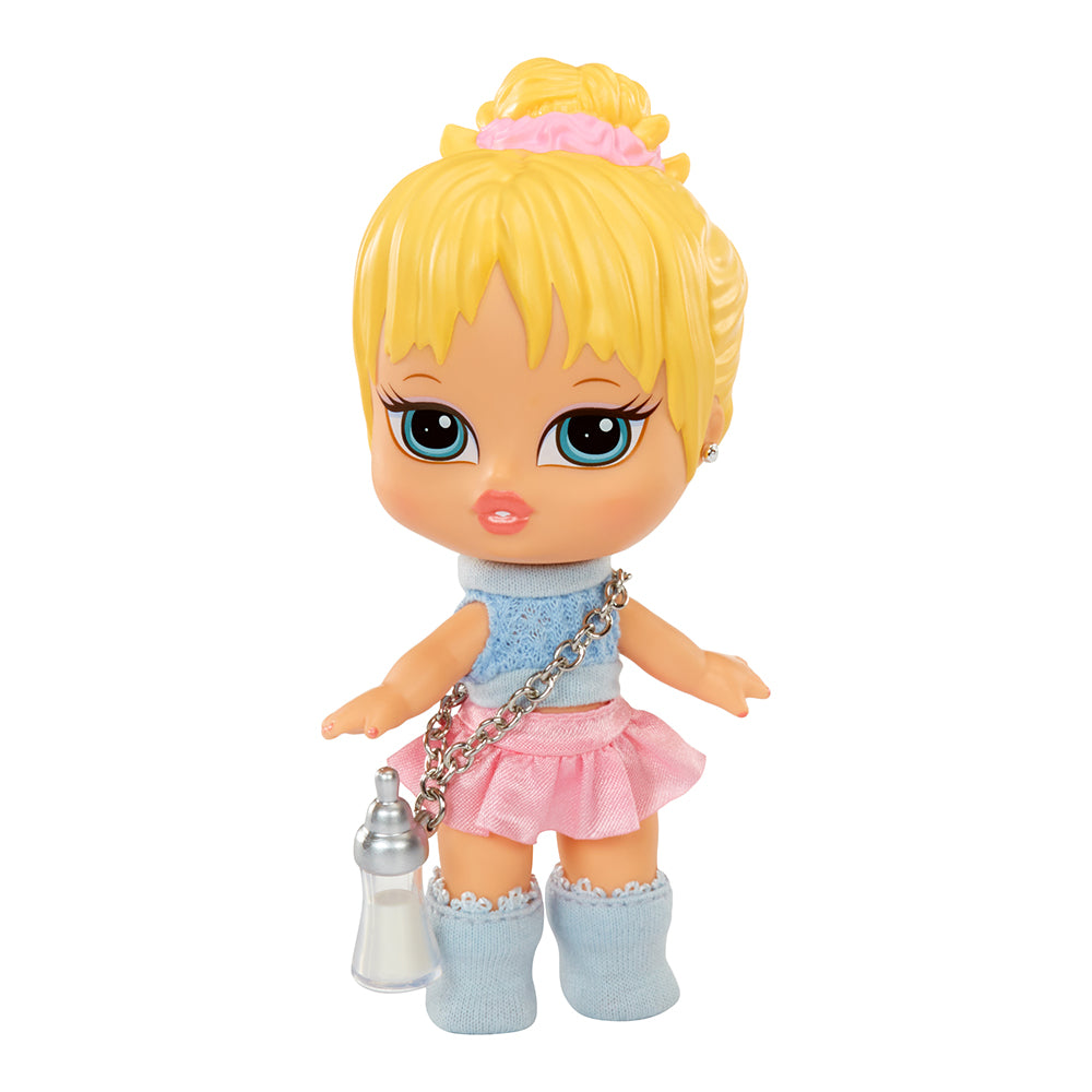 ** Bratz Babyz Runwayz Doll - Cloe