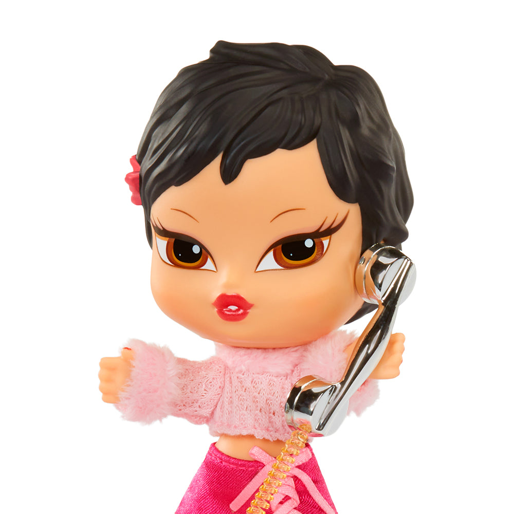 ** Bratz Babyz Runwayz Doll - Jade