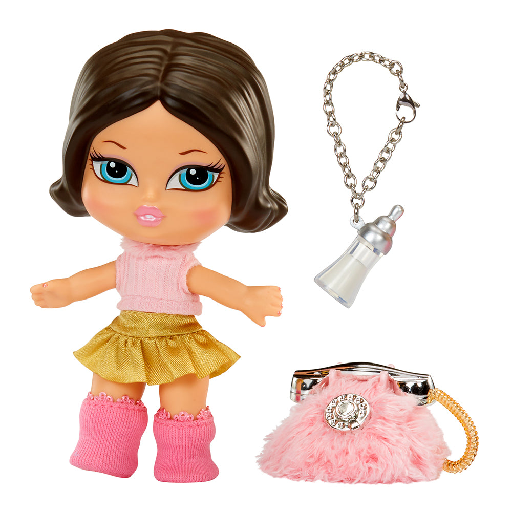 ** Bratz Babyz Runwayz Doll - Dana