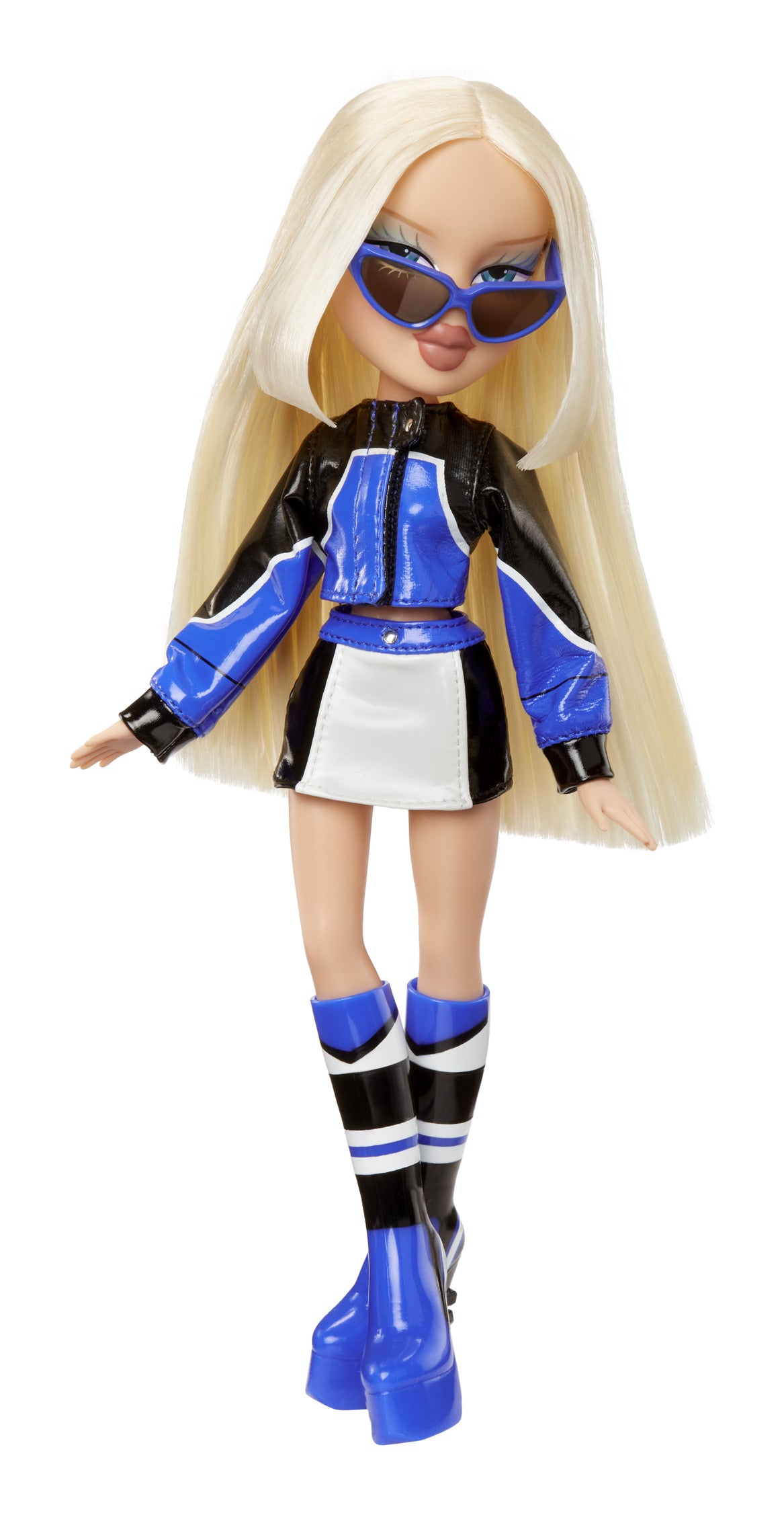 Bratz Scorchin’ Cloe Fashion Doll with Accessories