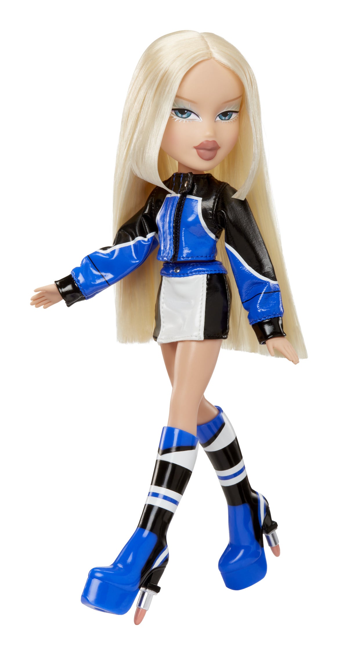 Bratz Scorchin’ Cloe Fashion Doll with Accessories