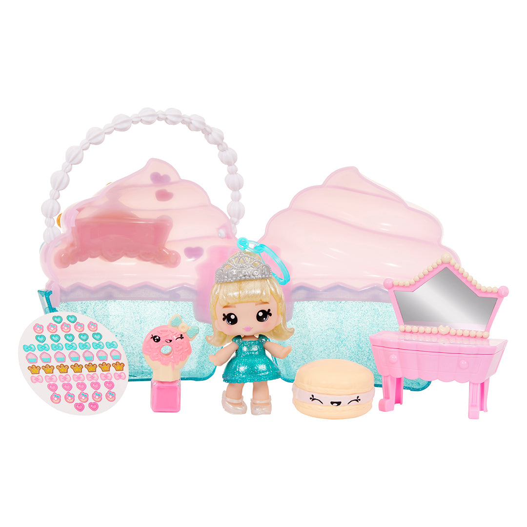 Yummiland Cupcake Beauty Bag Playset with Callie Lip Gloss Doll