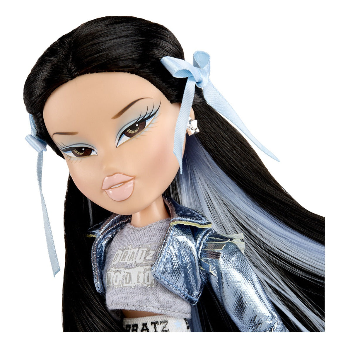 Bratz Pop Starz Jade Fashion Doll with Accessories and Charm
