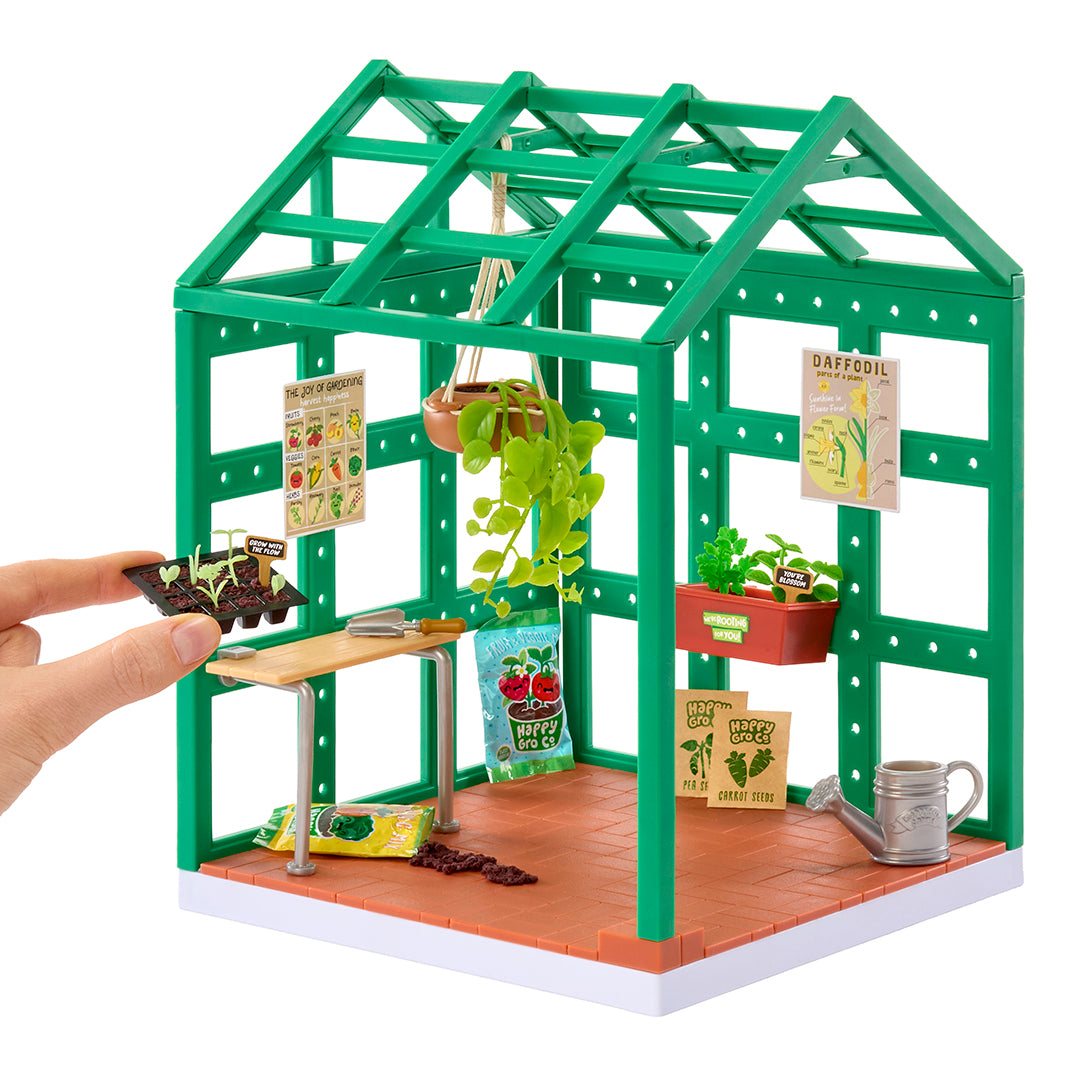 MGA's Miniverse Make It Mini Spaces Greenhouse