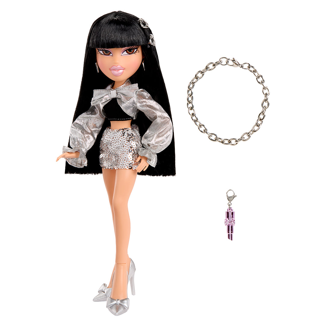 Bratz Charmz Jade Fashion Doll with Charm Bracelet