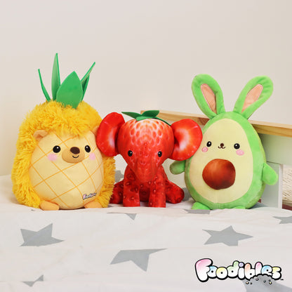 ** Foodibles S1 Lrg Plushies Strawberry Elephant
