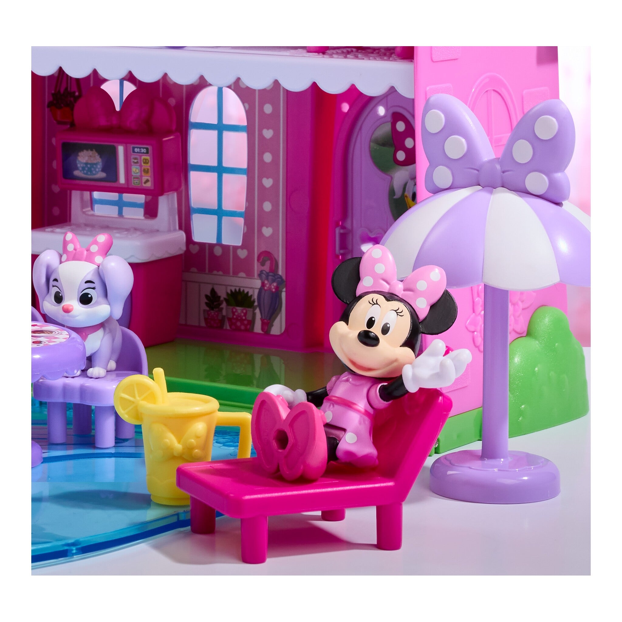 Disney Junior Minnie Mouse Mini Mansion Stow 'n Go Playset