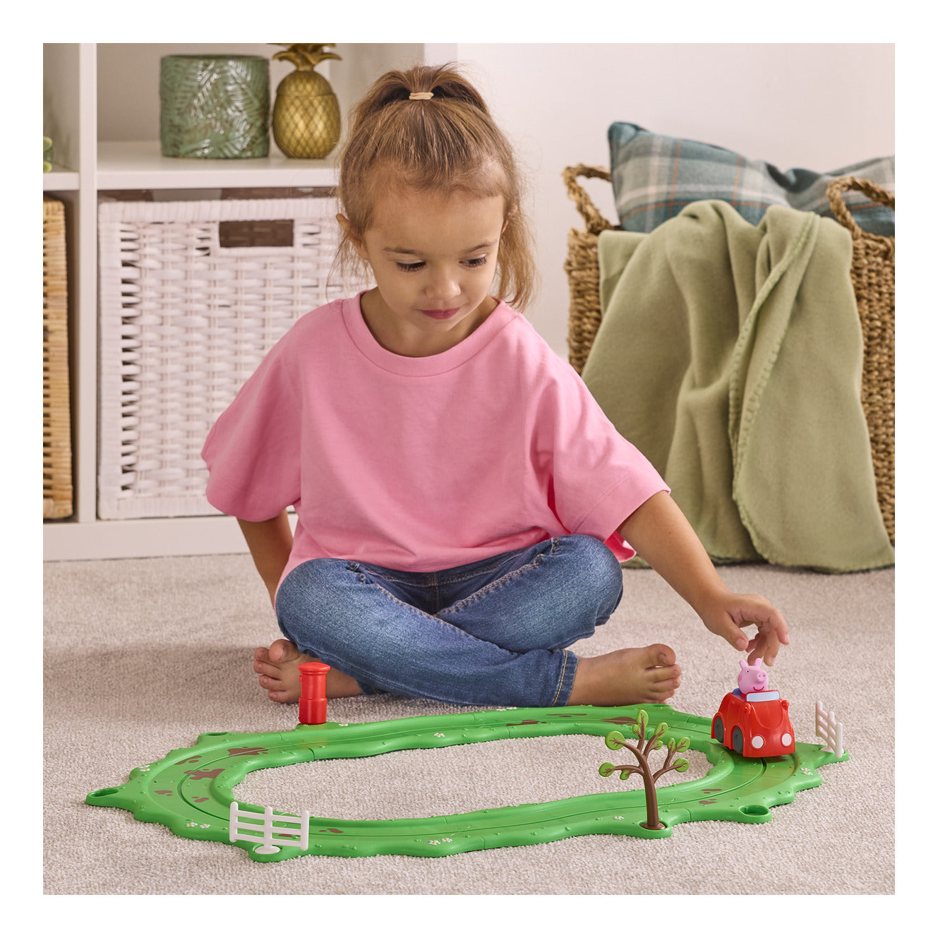 Peppa Pig Whizz Around Little Red Car Set