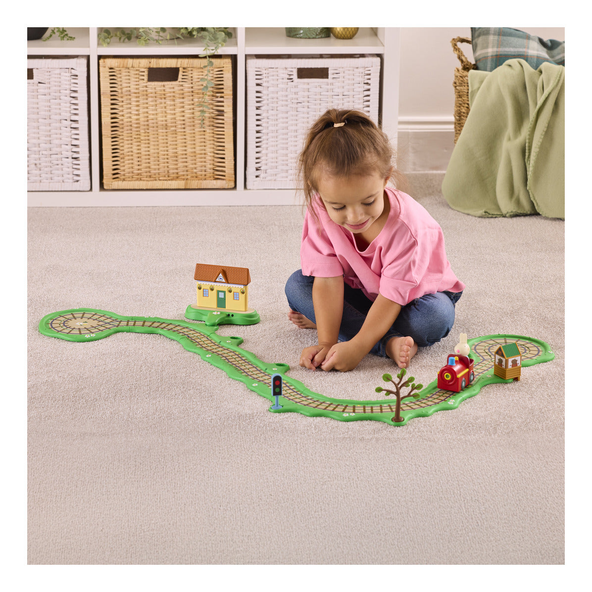 Peppa Pig Whizz Around Clickety Clack Train Set
