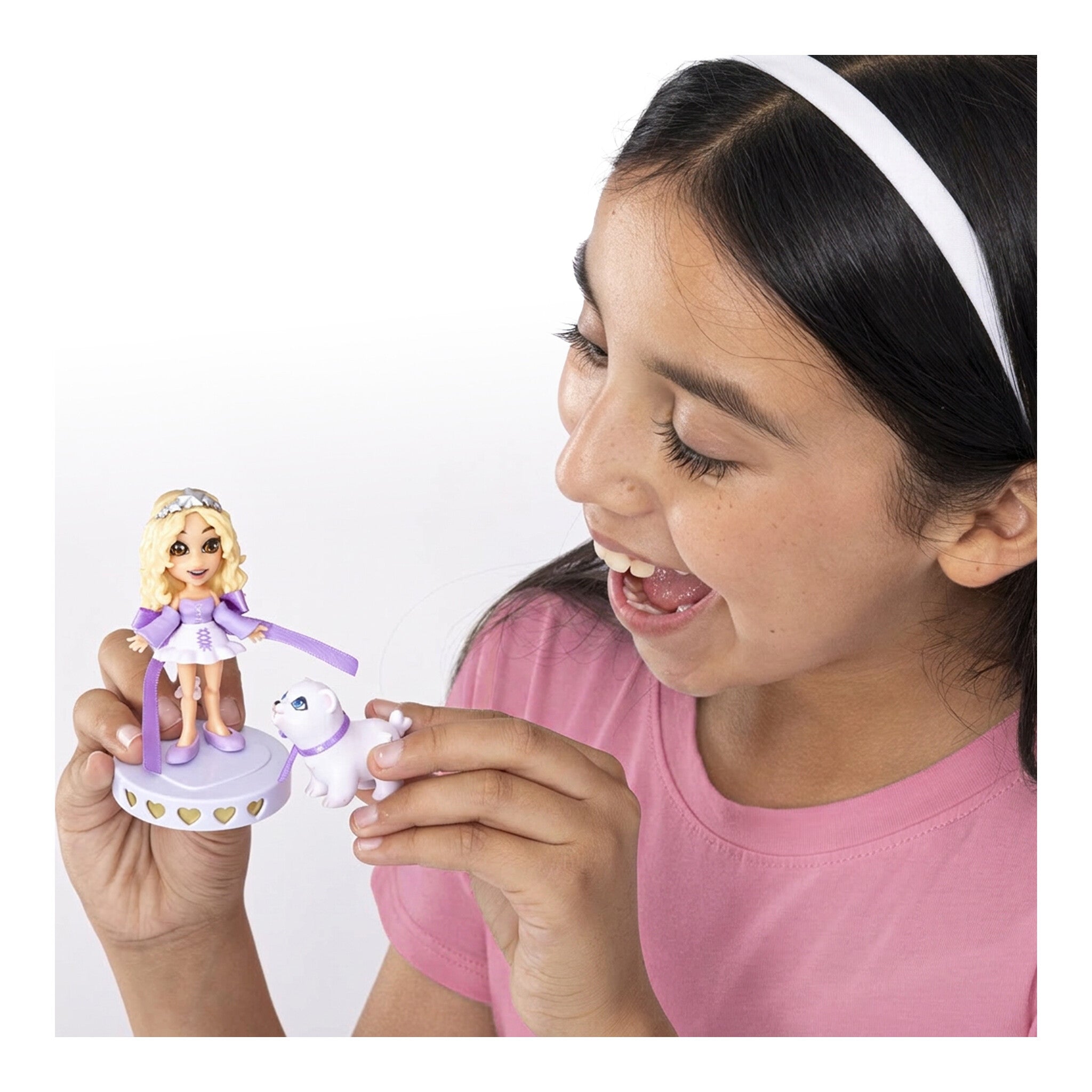 Lana's Life Styleverse Mini Fashion Figure with 8 Mystery Accessories