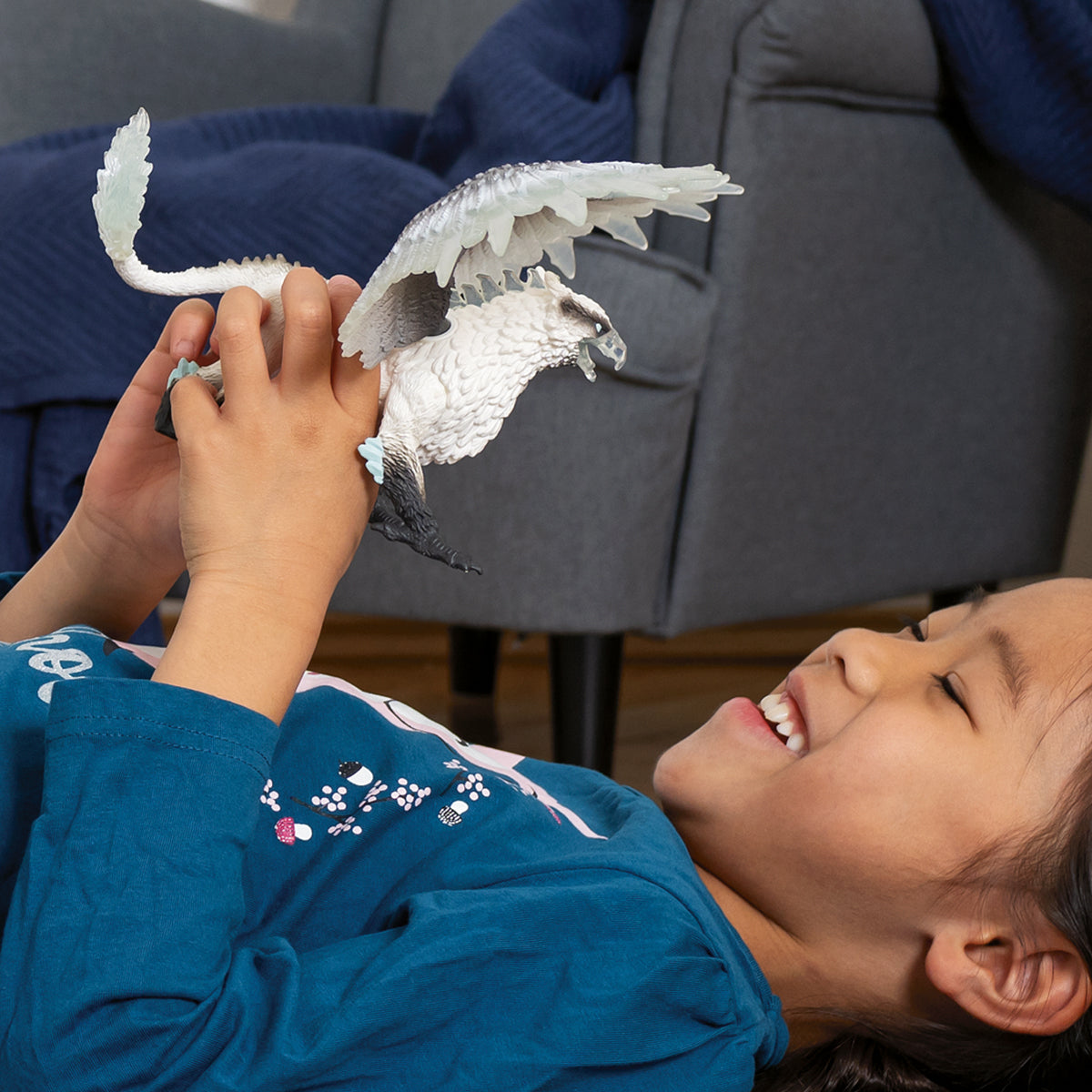 Schleich ELDRADOR CREATURES Ice Griffin Figure 70143