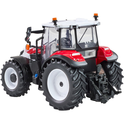 Britains Steyr Plus 4120 Tractor 1:32 Scale