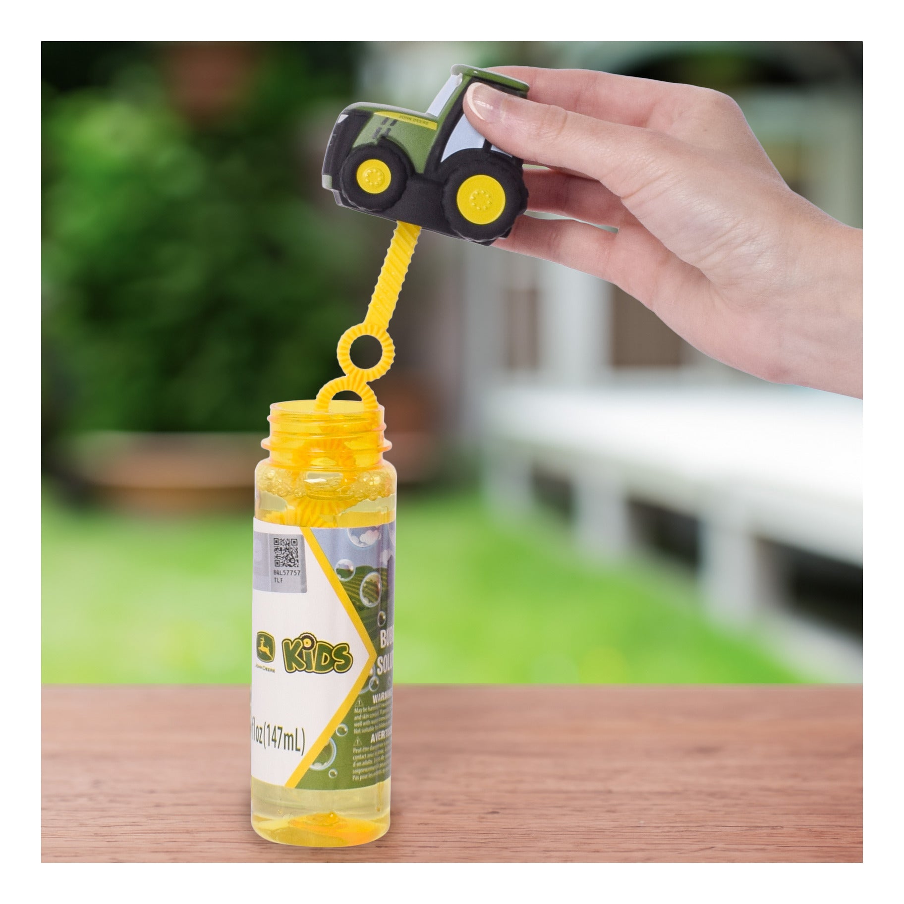 John Deere Tractor Top Bubble Bottle 147ml