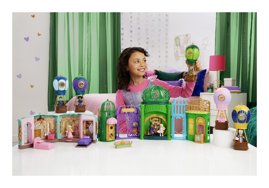 **Wicked Entertainment Hero Small Doll Reveal Asst