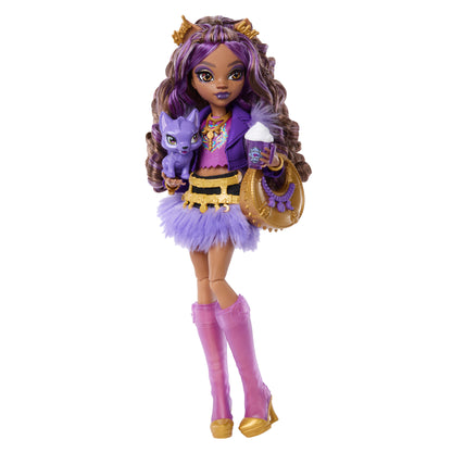 Monster High Clawdeen Wolf Core Fashion Doll with Crescent and Accessories