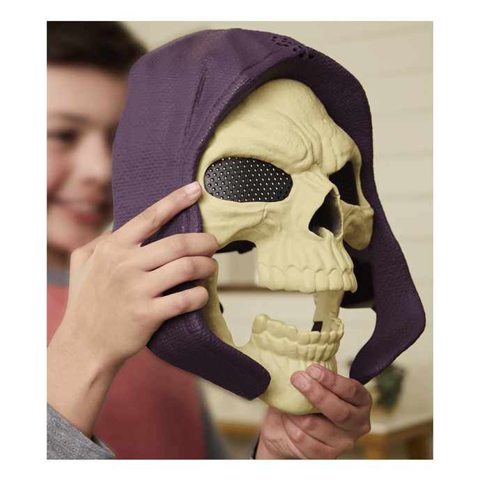 Mattel Masters of the Universe Skeletor Talking Mask with Lights and Sounds 194735350568