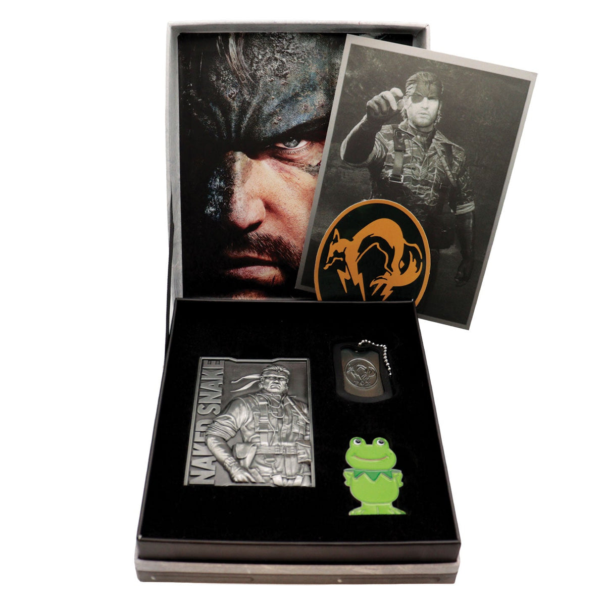 Fanattik Metal Gear Solid Delta: Snake Eater Limited Edition Collector's Set