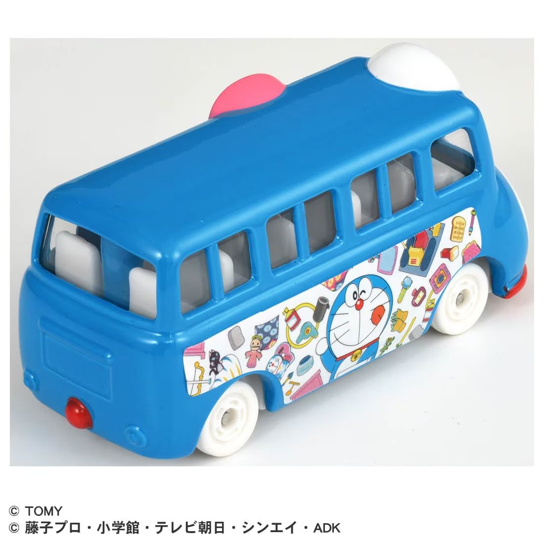 Dream TOMICA No. 158 Doraemon Wrapping Bus – X186359e