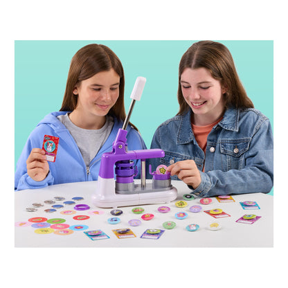 Giftie Badge Maker – Create 50 Personalised Badges 5029736084707