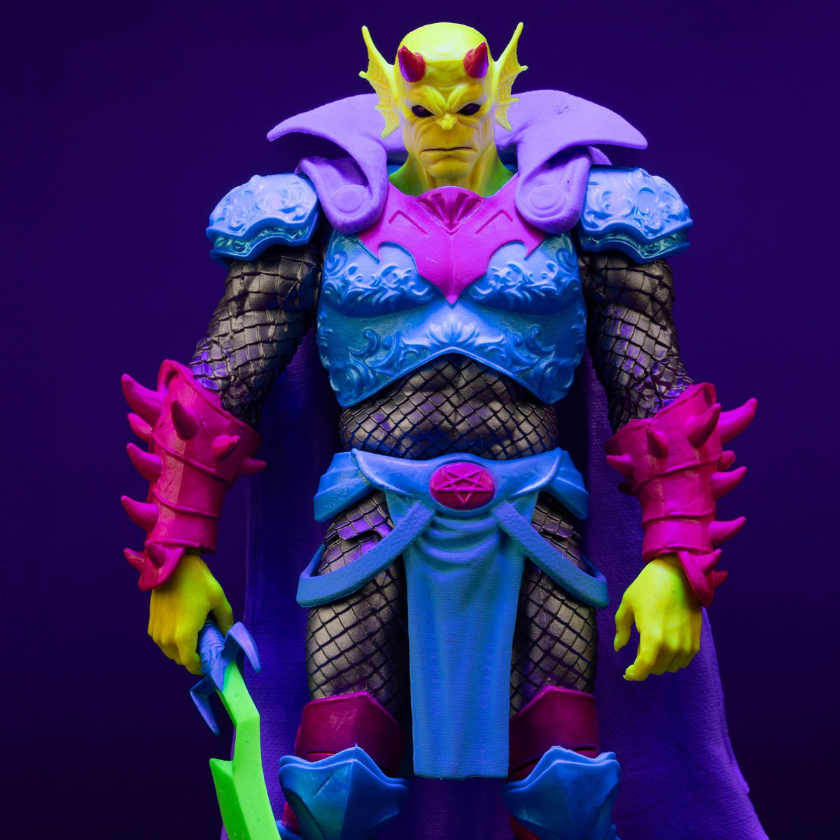 McFarlane Toys DC Multiverse The Demon (Demon Knights) Black Light Edition Gold Label 7-Inch Action Figure
