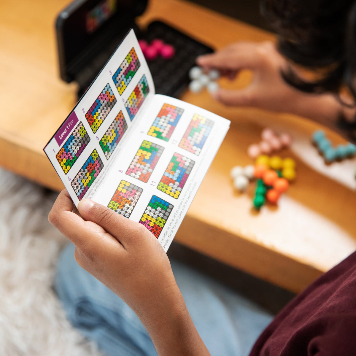 Learning Resources - Kanoodle Puzzle Game for All Ages 086002029782