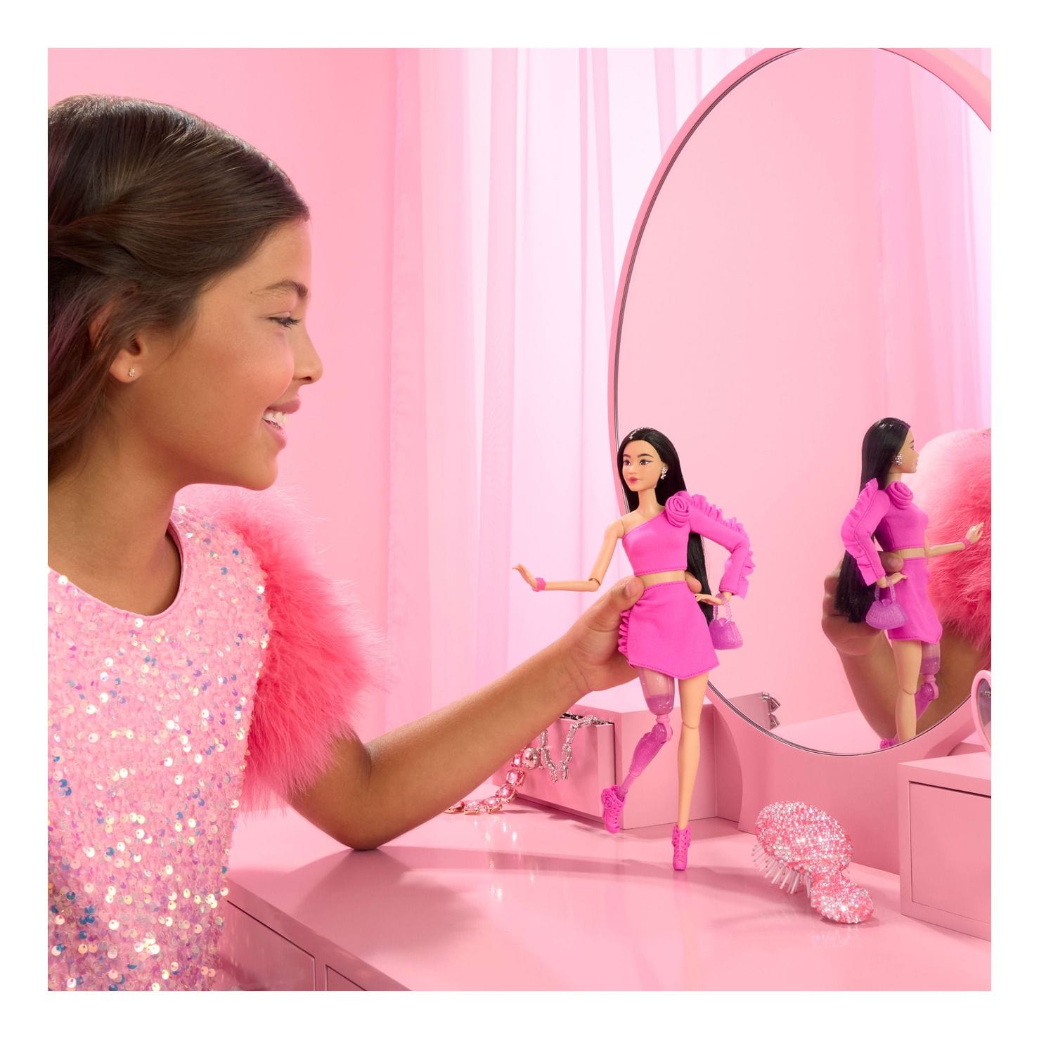 * Barbie Deluxe Style - Rose 194735255986