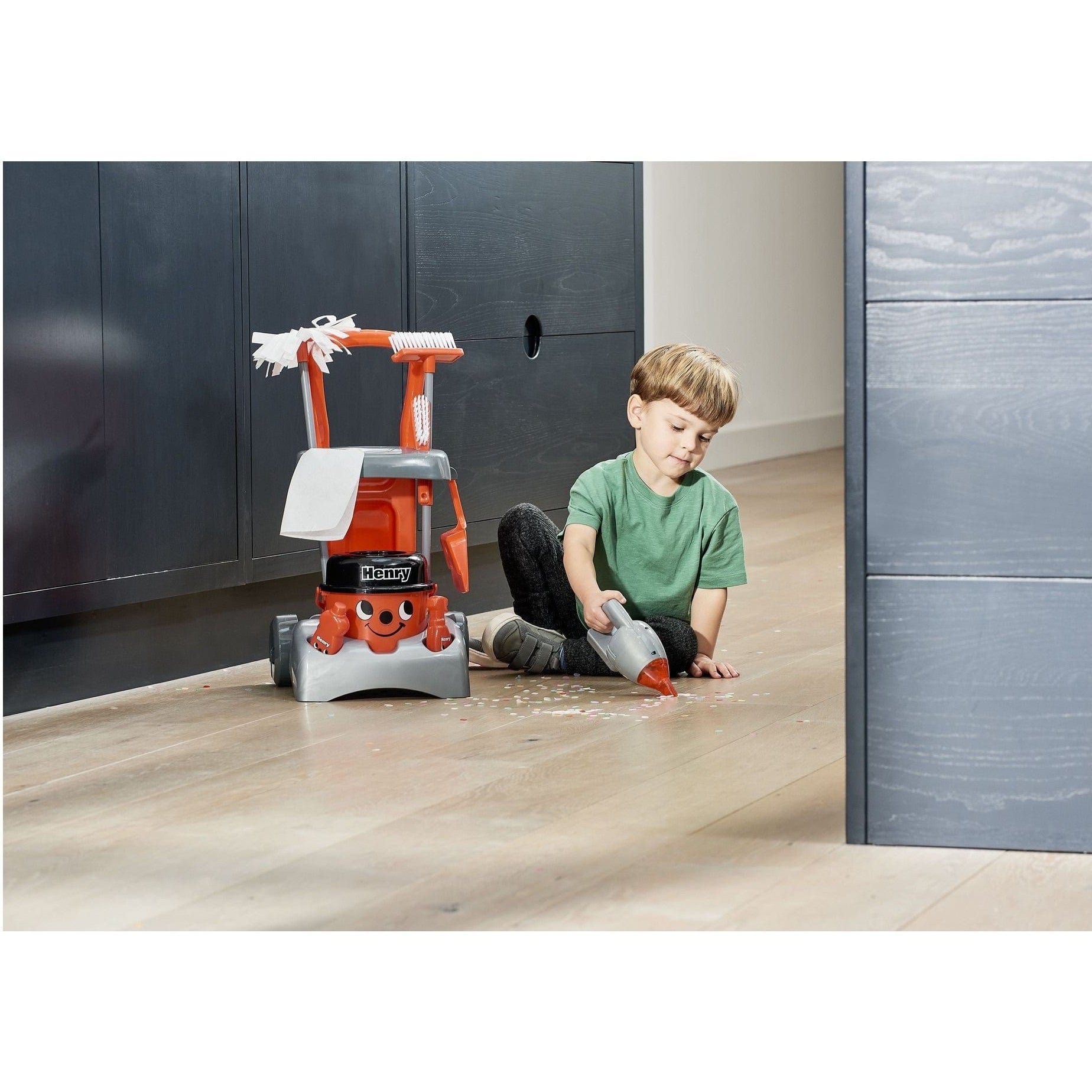 Deluxe Henry Cleaning Trolley 5011551006743