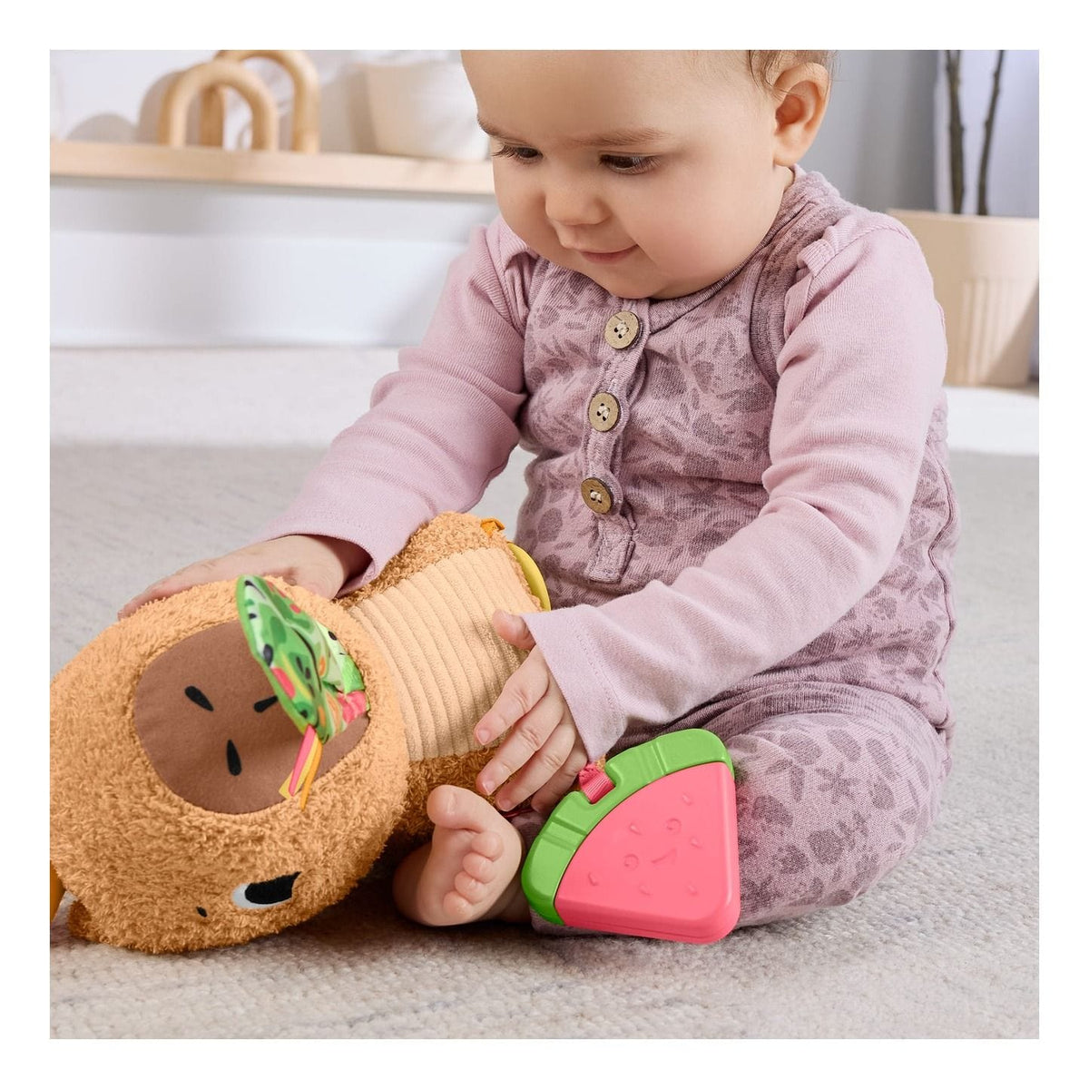 * Fisher Price Sensimals Snuggly Snacky Capy 194735254262