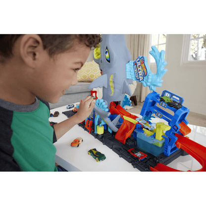 J! Hot Wheels City Ultra Shark Car Wash 0194735195091