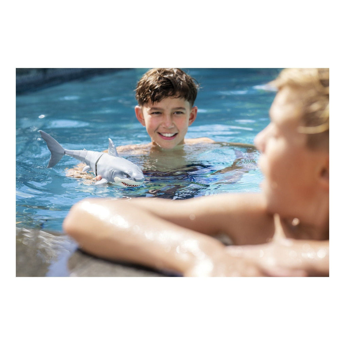 J! Robo Alive Shark Attack S1 193052064240