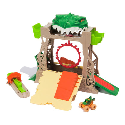 Monster Jam Dragon Dungeon of Doom 681147012547