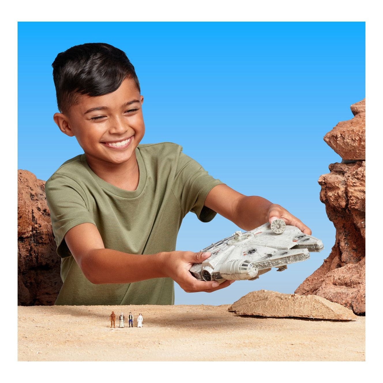 Star Wars - 9in Millennium Falcon 191726753704