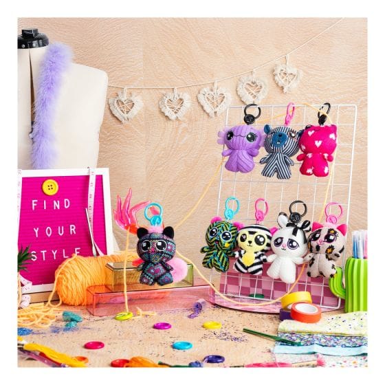 Threadz - Petit Clip-On Plush - Green/Pink ears 885561800937