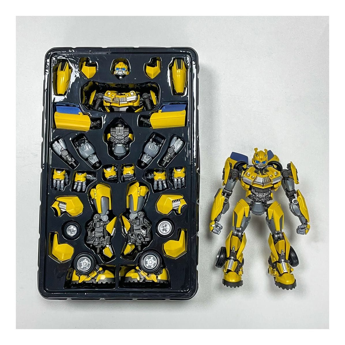 Transformers ROTB: 16cm Bumblebee Model Kit 4897131750005
