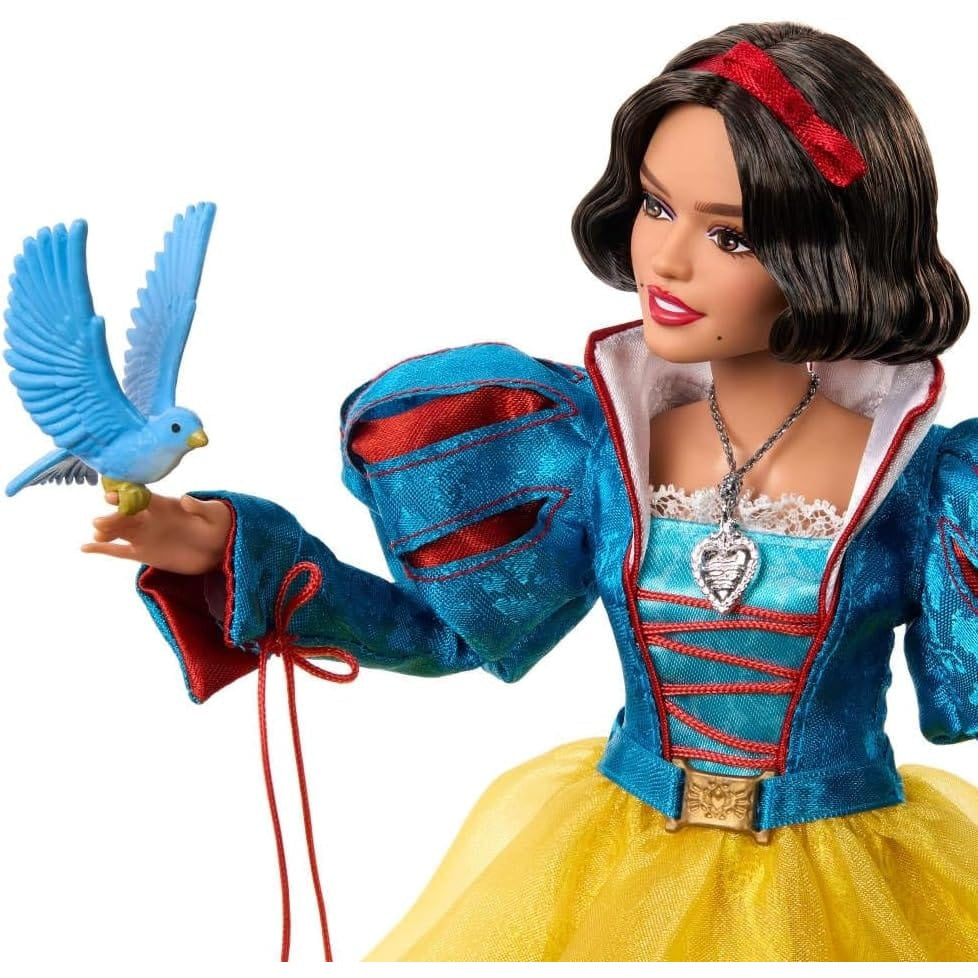 Disney Collector - Snow White Collectible Fashion Doll 0194735210282