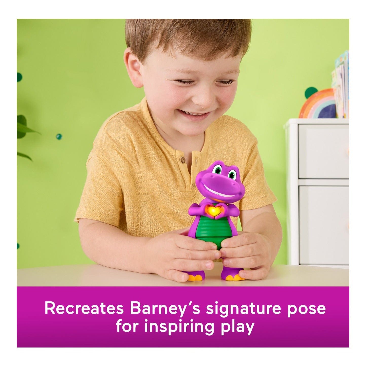 Fisher Price Heart Hands Barney Toy for Creative Imaginative Play