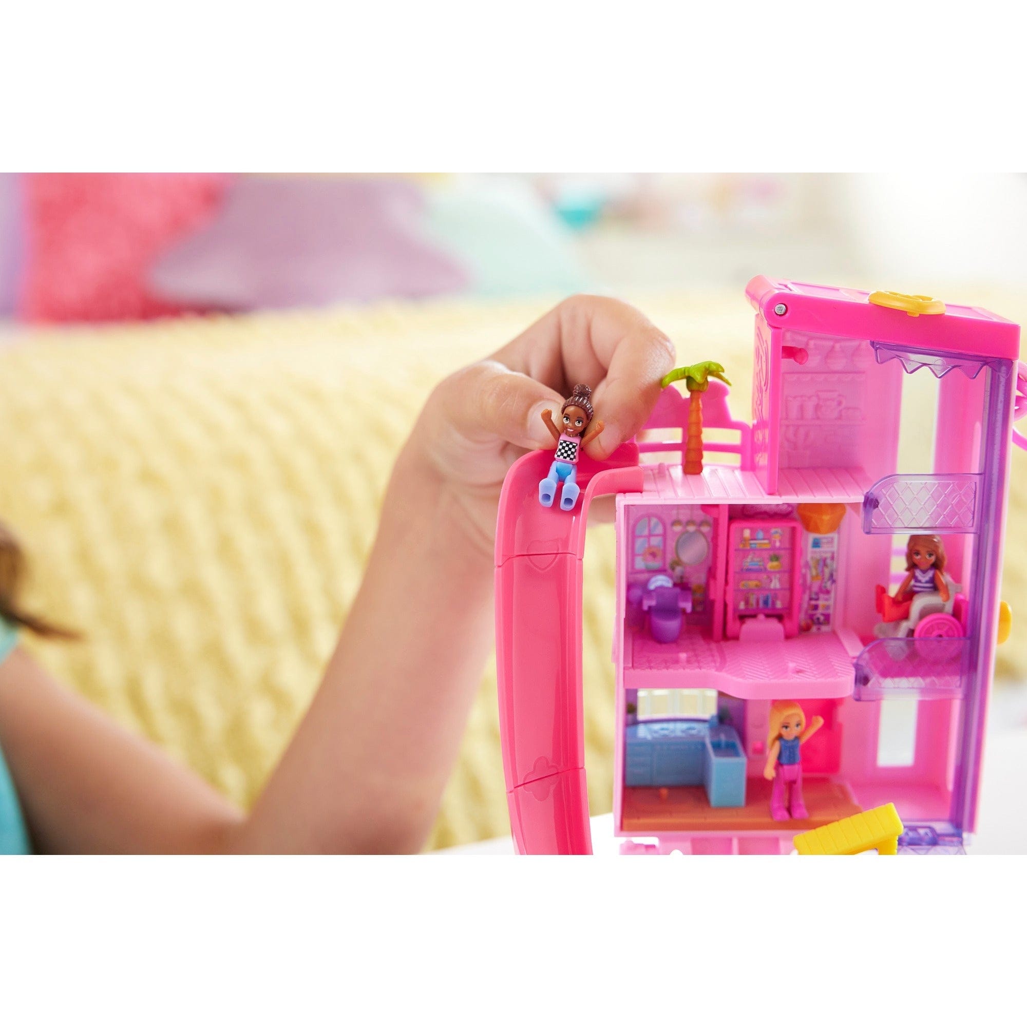 Polly Pocket Barbie Dreamhouse Compact Playset with Micro Dolls and Accessories 194735217687
