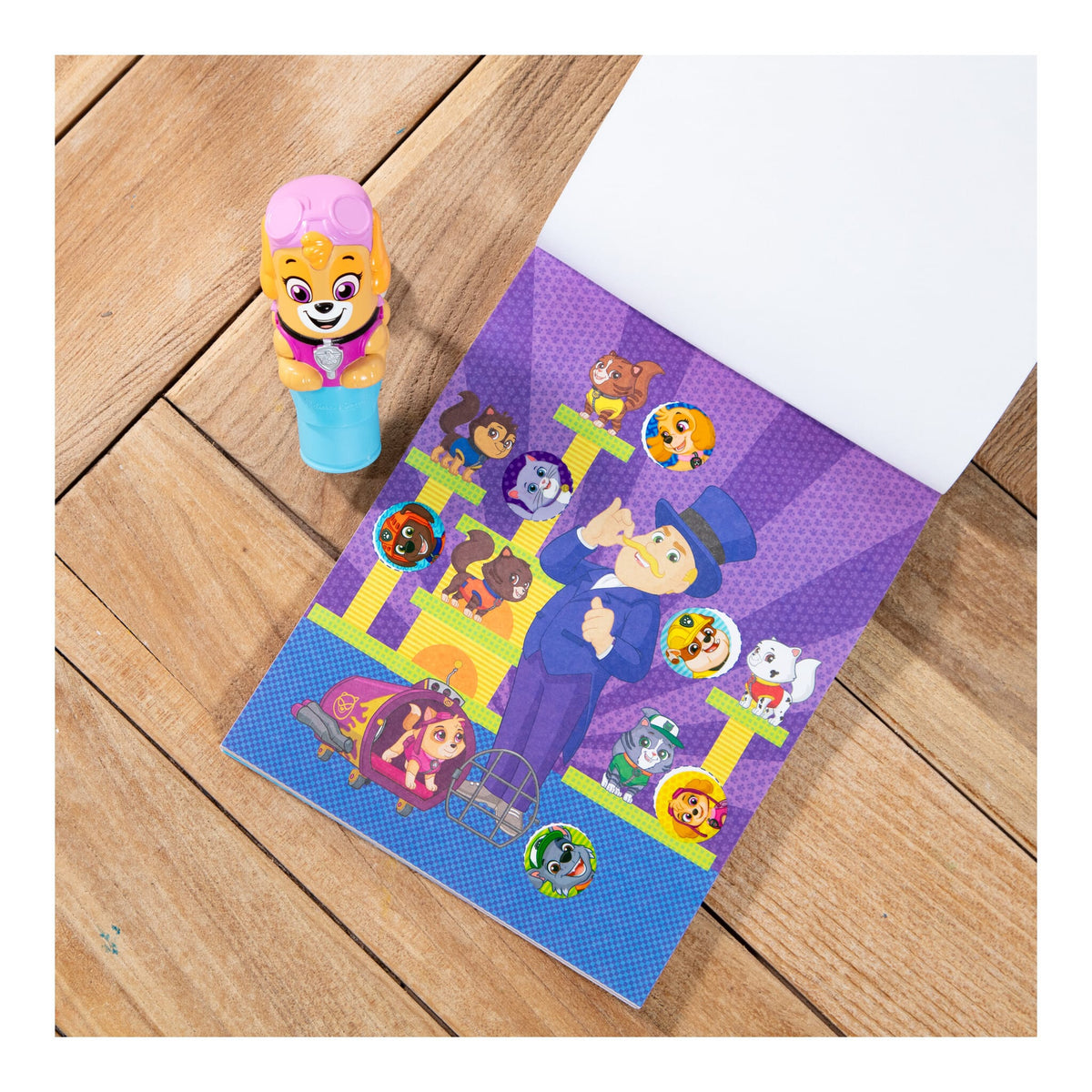 Melissa & Doug Sticker WOW! PAW Patrol Skye Sticker Stamper & Activity Pad 681147137615