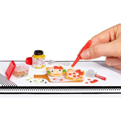 Miniverse Make It Mini Food Hello Kitty® Assortment (1 Chosen at Random) 0035051547235