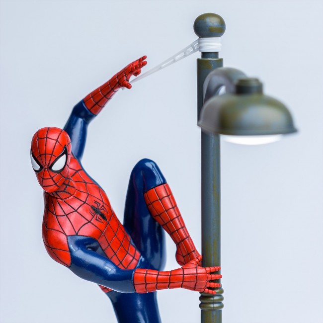 Paladone Marvel Spider-Man Figurine Table Lamp